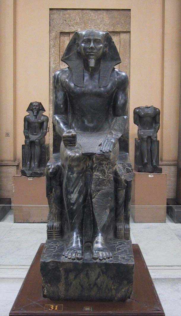 Statua di Chefren al Museo del Cairo